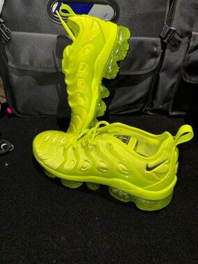 Nike Air VaporMax Tennis Ball